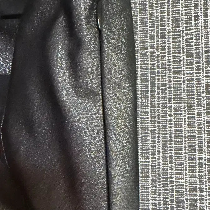[BUNJANG] ZIZOU Dark Gray Metallic Tiered Ruffle Long Skirt / 지주 ZIZOU 다크 그레이 메탈릭 프릴 셔링 캉캉 롱 스커트 치마 77