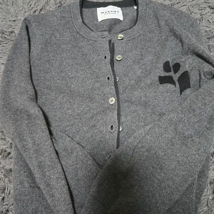 [SOLD OUT] 이자벨마랑 26년신상 차콜 가디건 백화점상품