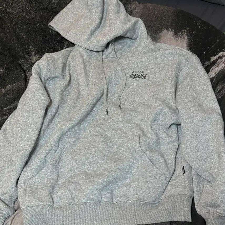 [BUNJANG] Urban Age Design Studio Logo Oversized Hoodie / 어반에이지 DESIGN STUDIO 로고 오버핏 후드 멜란지 그레이