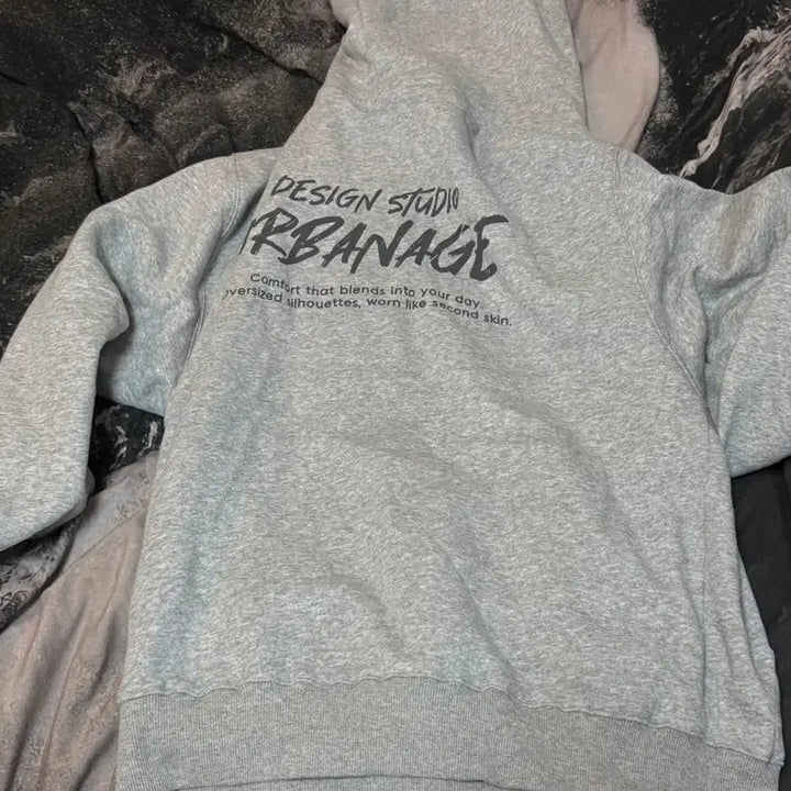 [BUNJANG] Urban Age Design Studio Logo Oversized Hoodie / 어반에이지 DESIGN STUDIO 로고 오버핏 후드 멜란지 그레이