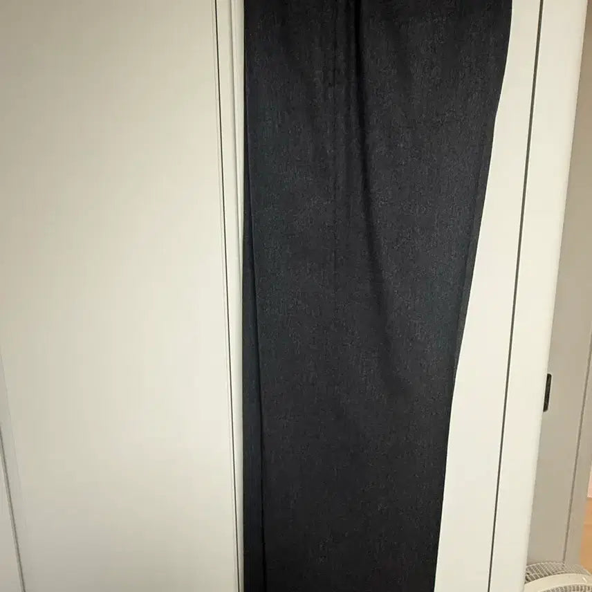 [BUNJANG] TONYWEX Wool Cashmere Blend Wide Trousers Charcoal / 토니웩 울 캐시미어 와이드 트라우저 차콜