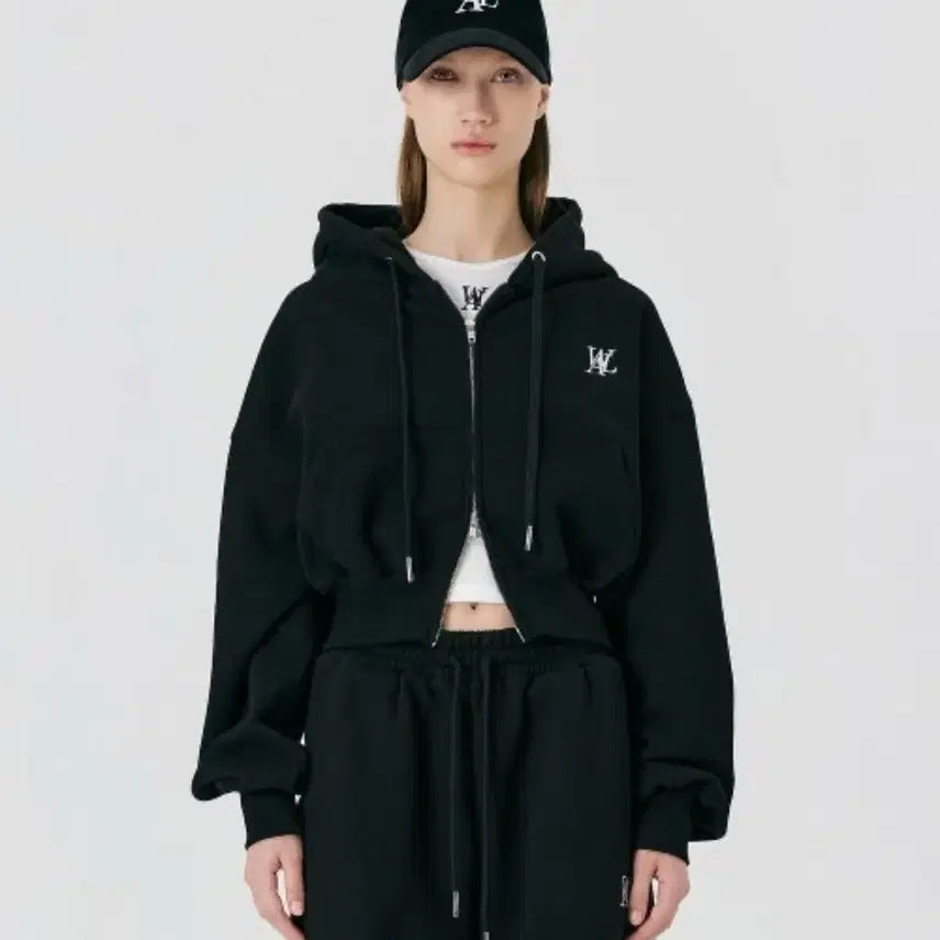 [BUNJANG] W.A.U. 크롭 후드 집업 Jacket / 우알롱 크롭 후드 집업 후드티 여성 잠바 검정