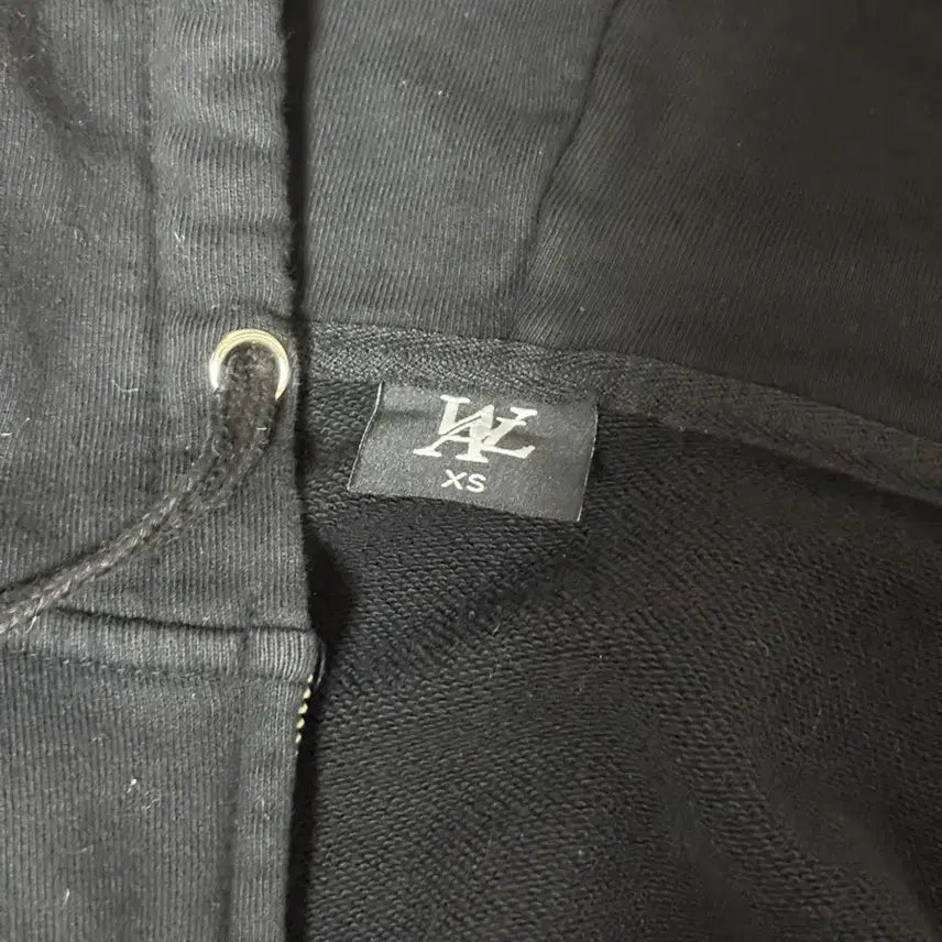 [BUNJANG] W.A.U. 크롭 후드 집업 Jacket / 우알롱 크롭 후드 집업 후드티 여성 잠바 검정