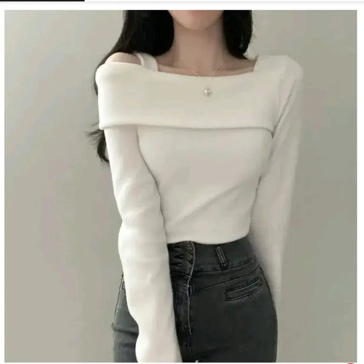 [BUNJANG] Ably Cozy Off-Shoulder Top / 에이블리 포근 언발 오프숄더