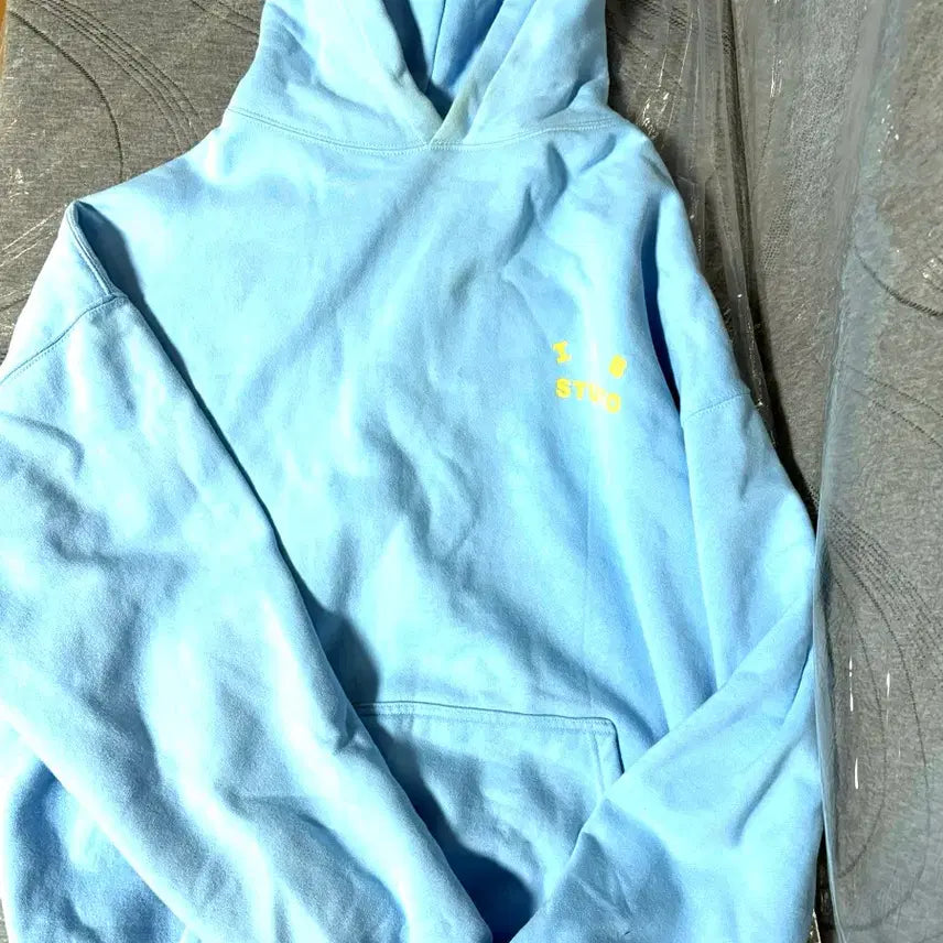 [BUNJANG] IB Studio Hoodie / IB Studio 하늘색 후드티