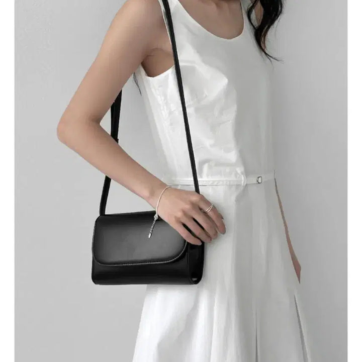 [BUNJANG] MANIC Mini Crossbag / 블랙 미니 크로스백 새상품 매니크