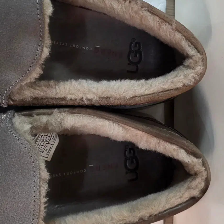 [BUNJANG] UGG Ascot Comfort Energ Sheepskin Loafers / [280] 어그UGG 아스콧 컴포트Energ 양털로퍼ㅡ단종매물,최저가