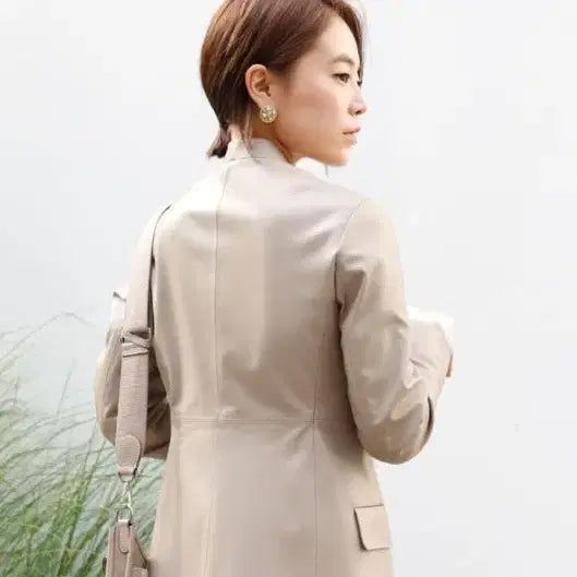[BUNJANG] Mongttotto Beige Lambskin Jacket (S) / 몽또또 베이지 램스킨 자켓 S사이즈