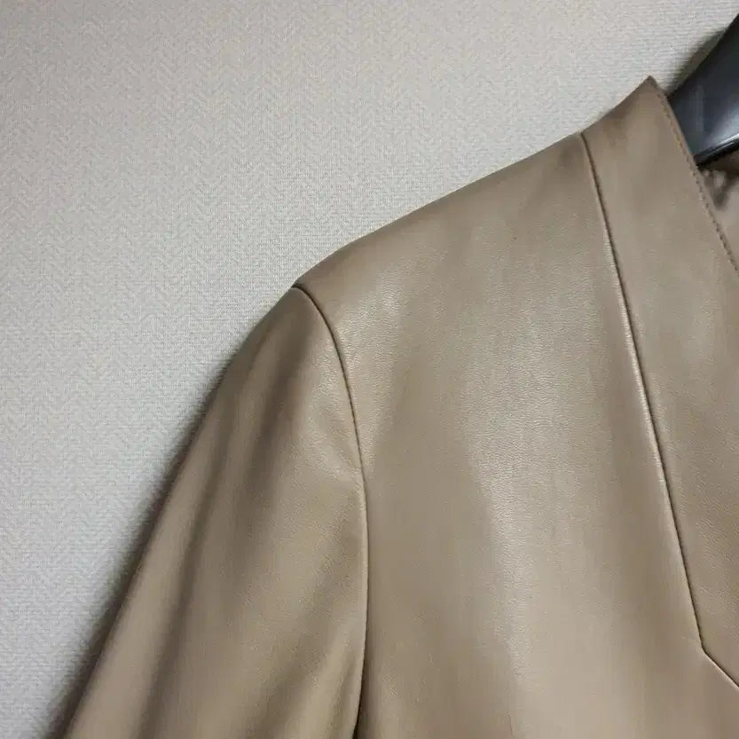 [BUNJANG] Mongttotto Beige Lambskin Jacket (S) / 몽또또 베이지 램스킨 자켓 S사이즈