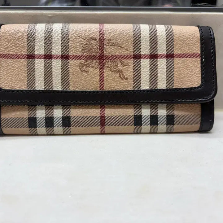 [BUNJANG] Burberry Haymarket Check Wallet (Unused) / 버버리 체크 헤이마켓 (이번주만 30만원)