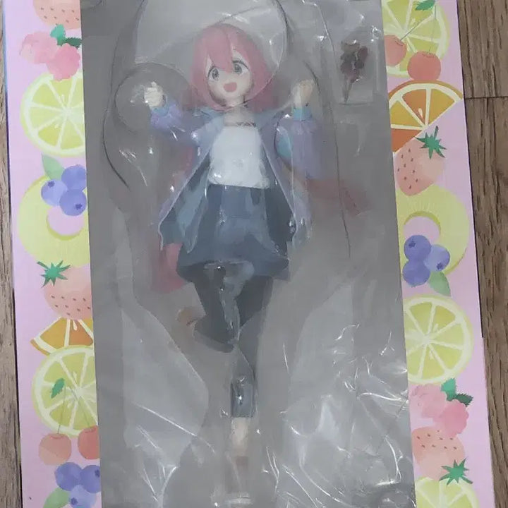 [BUNJANG] Yuru Camp Nadeshiko Figure / 유루캠 제일복권 B상 나데시코 피규어 팝니다