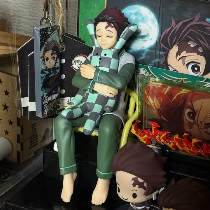 [BUNJANG] Demon Slayer Tanjiro Rabbit Pajama Noodle Stopper Figure / 귀멸의 칼날 탄지로 토끼 인형 잠옷 누들 스토퍼 크래프트 홀릭 피규어