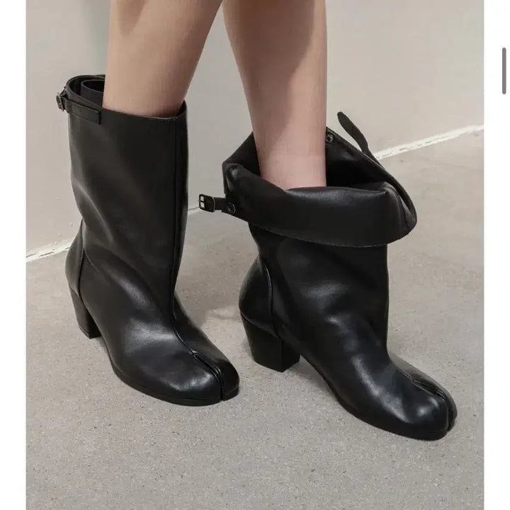 [BUNJANG] Phase Tabby Boots 245 / 페이즈 타비부츠 245