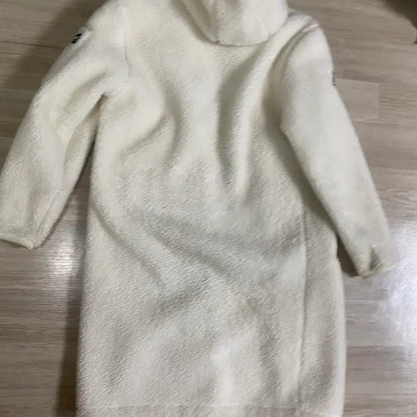 [BUNJANG] Discovery Ivory Fleece / 디스커버리 뽀글이 후리스 아이보리