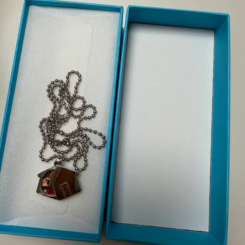[BUNJANG] BOYNEXTDOOR Leehan 2nd Anniversary Necklace / 보이넥스트도어 보넥도 이한 2주년 목걸이