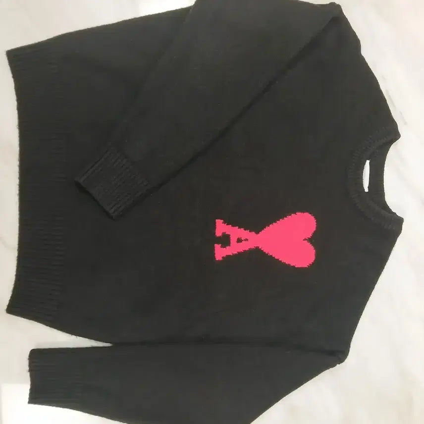 [BUNJANG] BTS Unisex Wool Big Heart Knit Sweater M / [정품 파격가] 아미 남성 여성공용 울 100% 빅하트 니트 M 사이즈