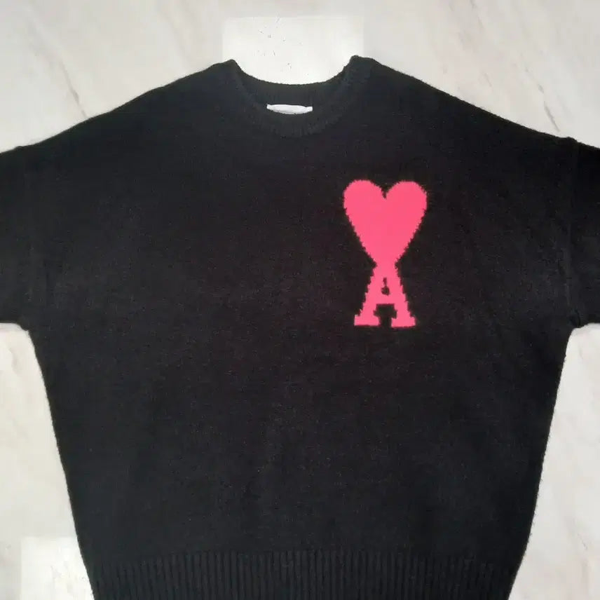 [BUNJANG] BTS Unisex Wool Big Heart Knit Sweater M / [정품 파격가] 아미 남성 여성공용 울 100% 빅하트 니트 M 사이즈