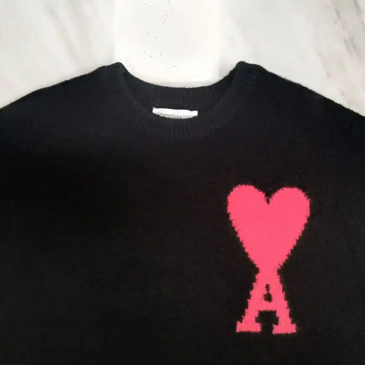 [BUNJANG] BTS Unisex Wool Big Heart Knit Sweater M / [정품 파격가] 아미 남성 여성공용 울 100% 빅하트 니트 M 사이즈