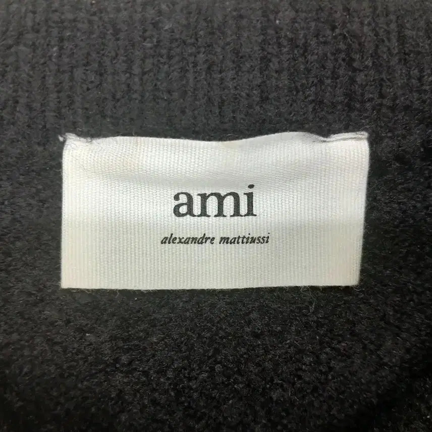 [BUNJANG] BTS Unisex Wool Big Heart Knit Sweater M / [정품 파격가] 아미 남성 여성공용 울 100% 빅하트 니트 M 사이즈