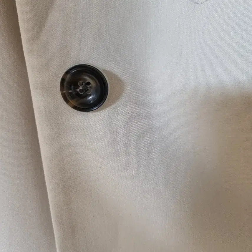 [BUNJANG] Rave Ivory Jacket / 레이브쟈켓