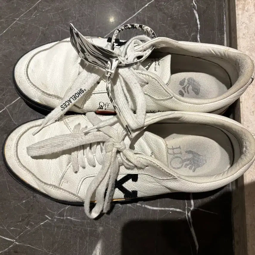 [BUNJANG] Off-White Sneakers (White, Size 41) / 오프화이트 스니커즈 화이트 41사이즈