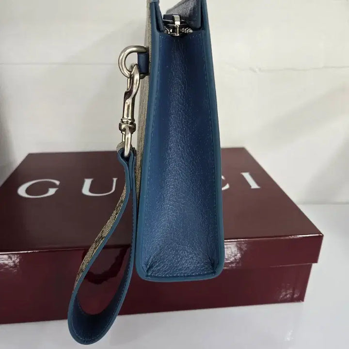 [BUNJANG] Gucci GG Bi-Color Clutch Bag / [OS]구찌 가방 클러치백 바이컬러 GG