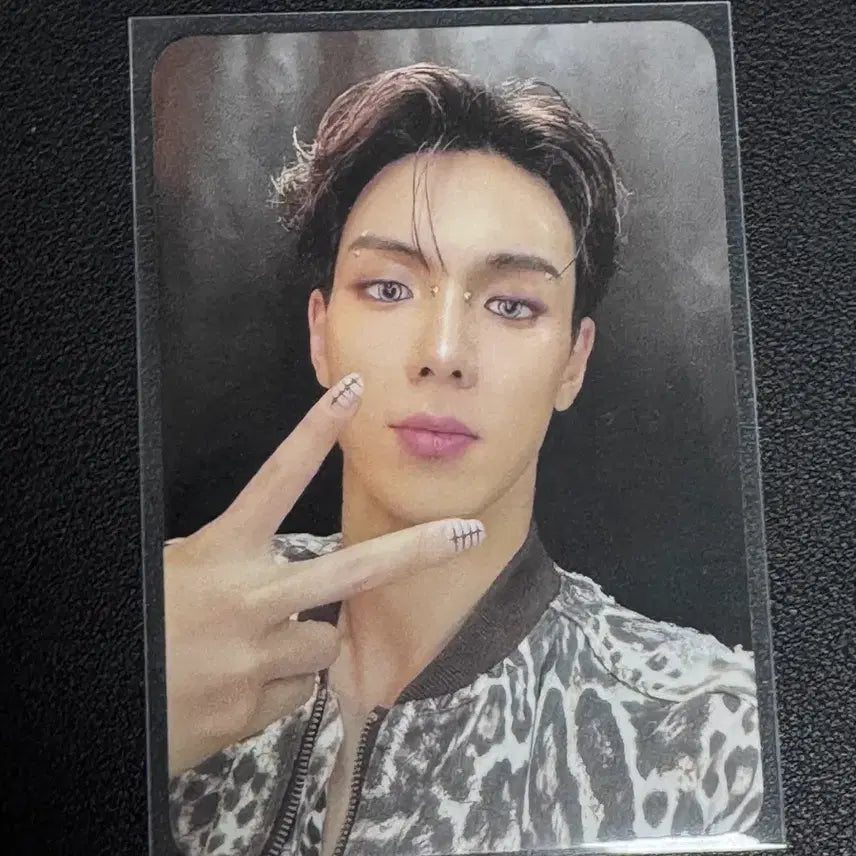 [SOLD OUT] 몬스타엑스 몬엑 DWIW 이벤트 셔누 포카 포토카드