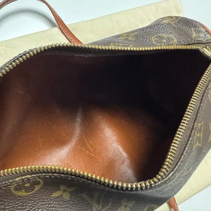 [BUNJANG] Louis Vuitton Pavilion Small 26 / 루이비통 파빌론 스몰 26