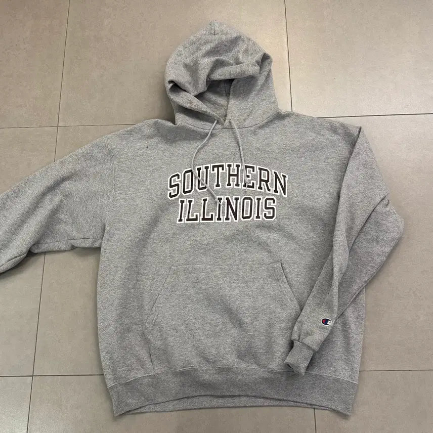 [SOLD OUT] 00s Champion 후드티 XL