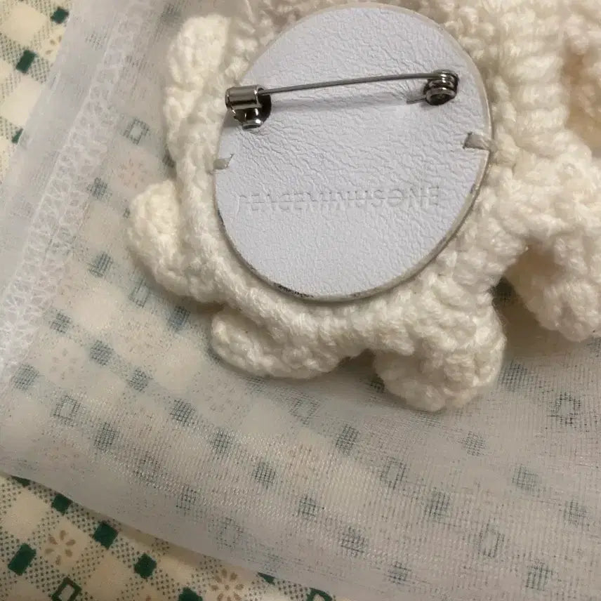 [BUNJANG] PEACEMINUSONE Corsage / 피스마이너스원 코르사주