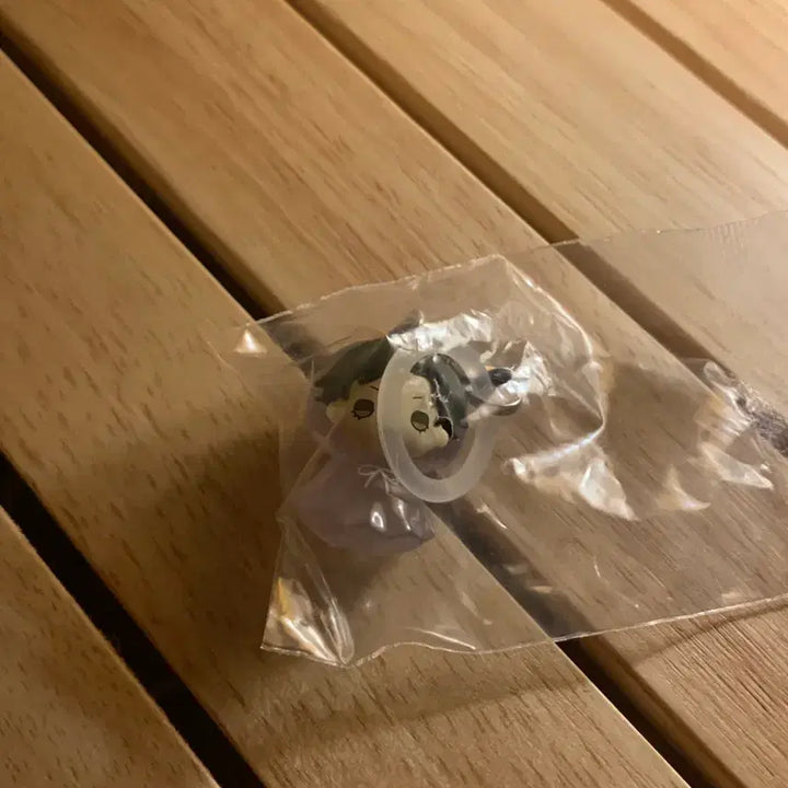 [BUNJANG] Spy x Family Damian Desmond Umbrella Keyring / 스파이패밀리 다미안 데스몬드 우산 고리 장식 키링