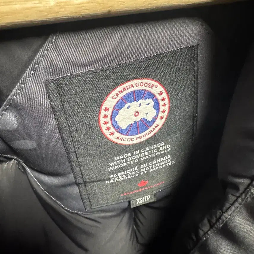 [BUNJANG] Canada Goose Expedition Jacket XS / 캐나다구스 카모 익스페디션 xs