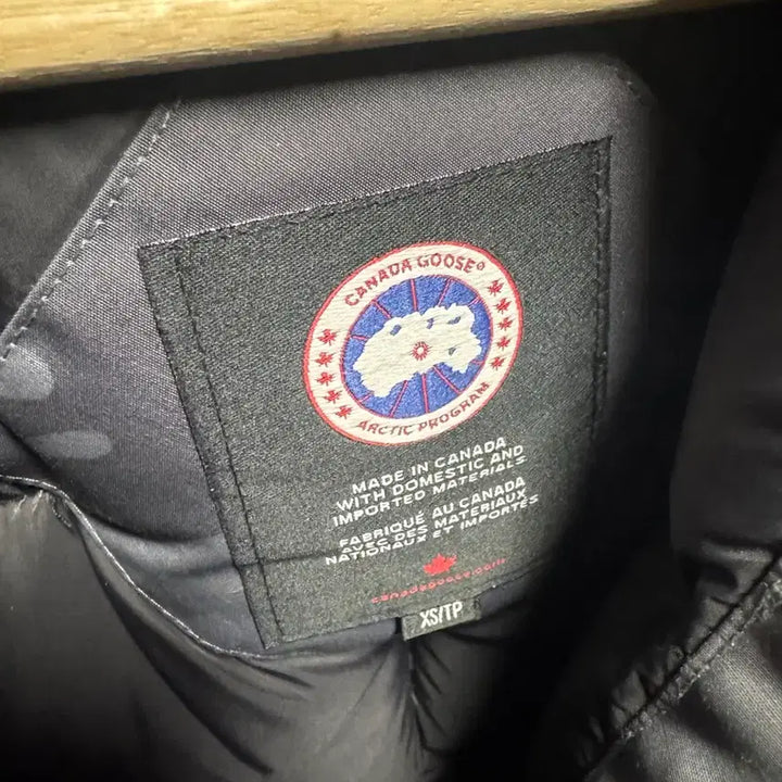 [BUNJANG] Canada Goose Expedition Jacket XS / 캐나다구스 카모 익스페디션 xs