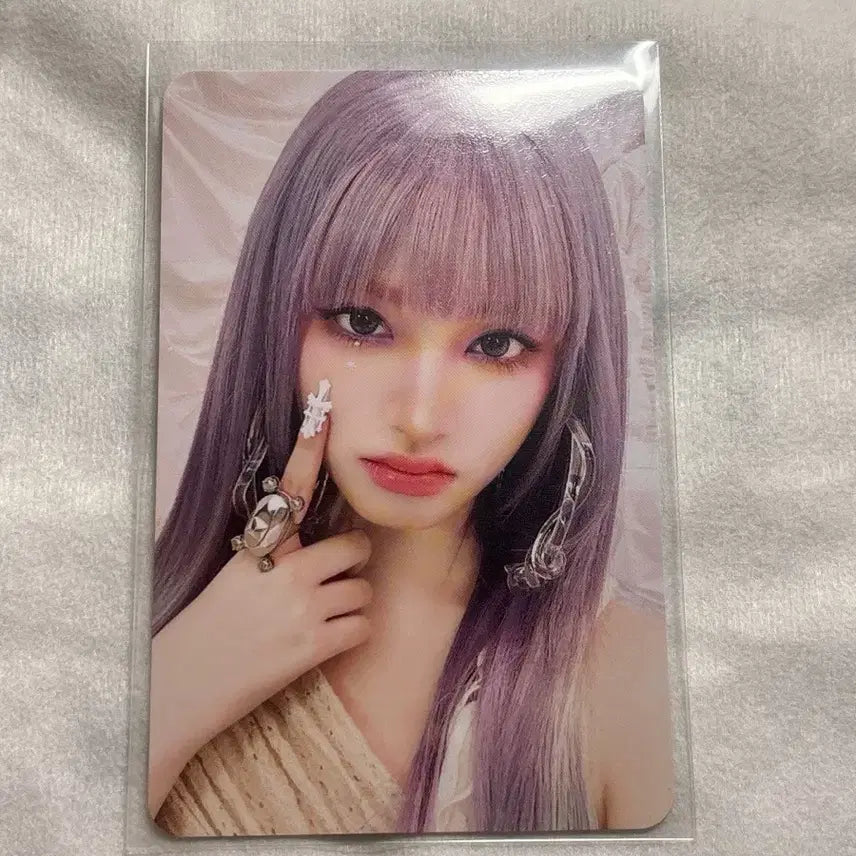 [BUNJANG] IVE Liz Switch On Version Photocard / IVE switch on ver.