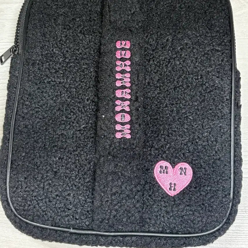 [BUNJANG] MONAMHEE iPad 11-inch Pouch / MONAMHEE 모남희 블랙 아이패드 파우치 11인치