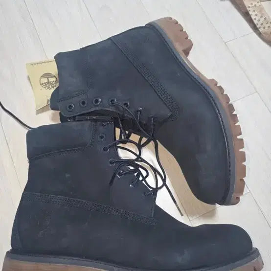 [BUNJANG] Timberland 6-Inch Premium Boots Navy 260 Sealed / 팀버랜드 6인치 프리미엄 부츠 네이비 260 새상품