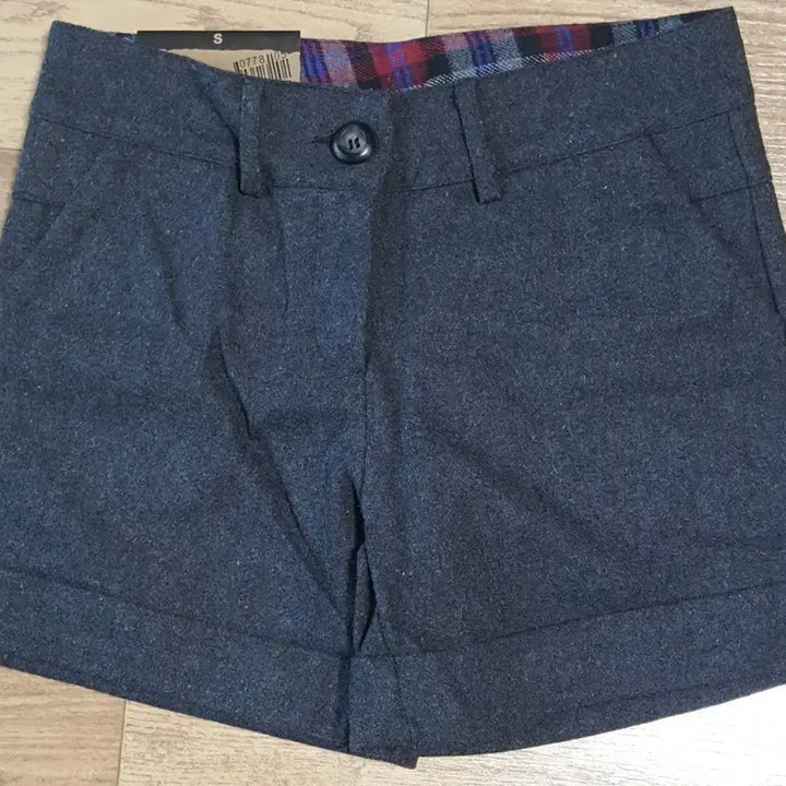 [BUNJANG] Winter Wool Shorts S Size / 택포)새제품 겨울용 모직반바지 s사이즈