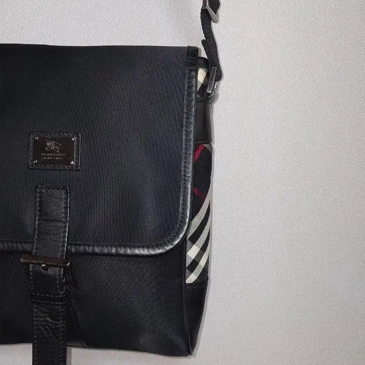 [BUNJANG] Burberry Black Label Nylon Shoulder Bag / [정품] 버버리 블랙라벨 나일론 숄더백 크로스백