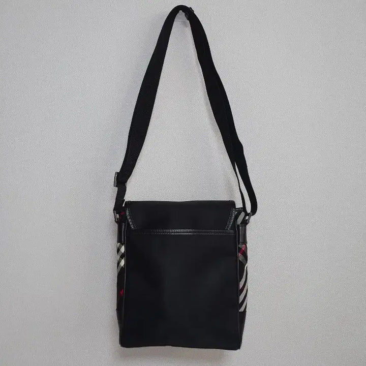 [BUNJANG] Burberry Black Label Nylon Shoulder Bag / [정품] 버버리 블랙라벨 나일론 숄더백 크로스백