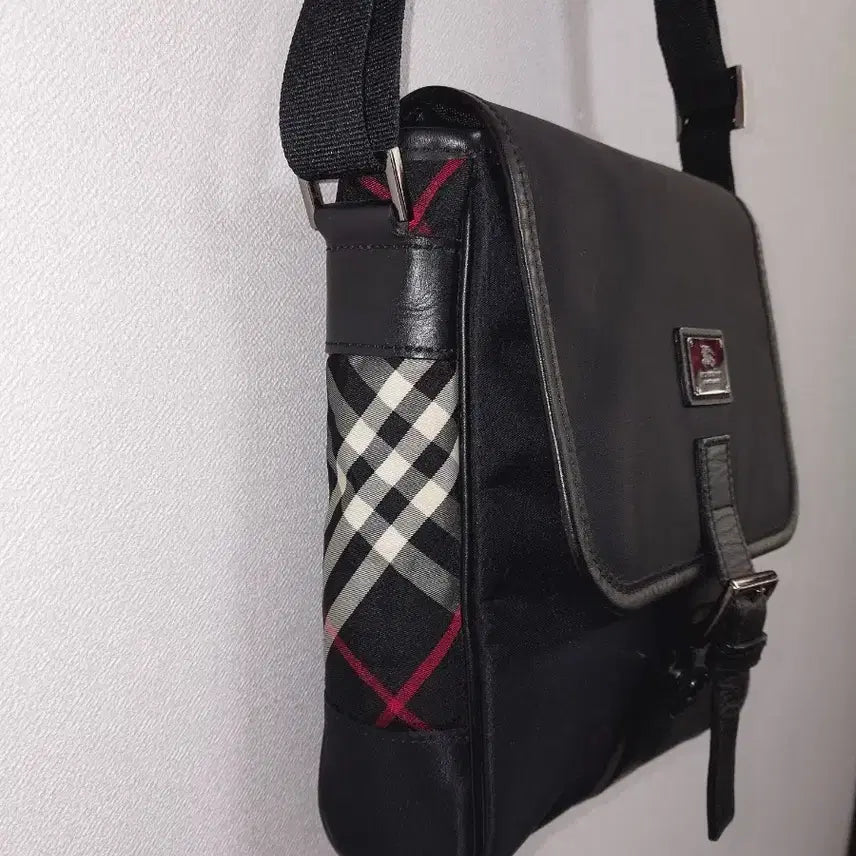 [BUNJANG] Burberry Black Label Nylon Shoulder Bag / [정품] 버버리 블랙라벨 나일론 숄더백 크로스백