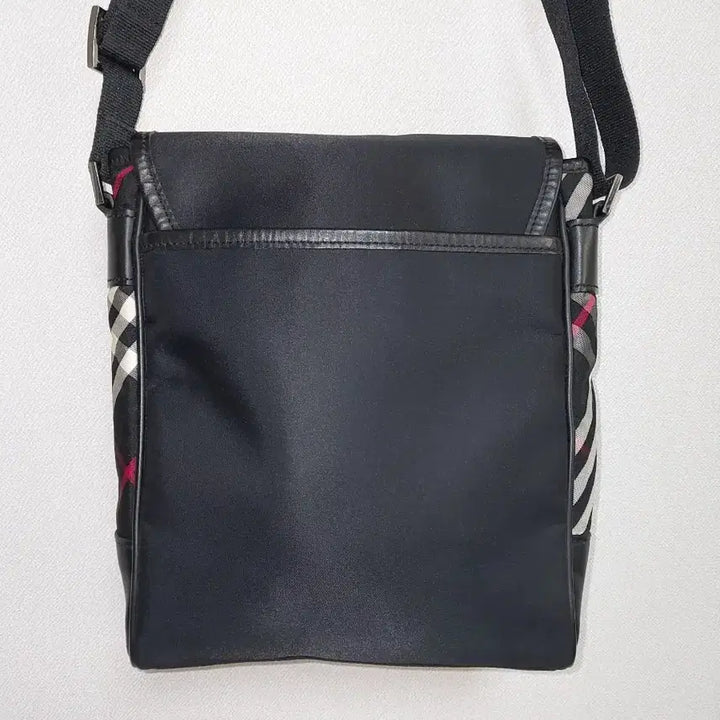 [BUNJANG] Burberry Black Label Nylon Shoulder Bag / [정품] 버버리 블랙라벨 나일론 숄더백 크로스백
