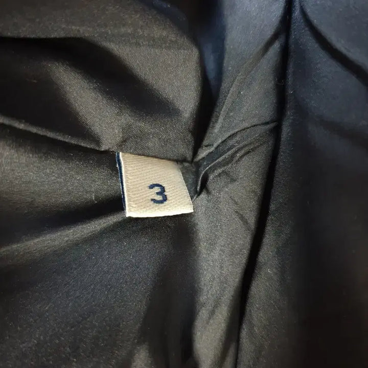 [BUNJANG] Moncler Horstom Navy Jacket / 몽클레어 호스톰 네이비 3사이즈