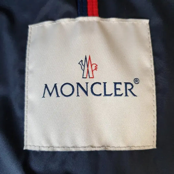 [BUNJANG] Moncler Horstom Navy Jacket / 몽클레어 호스톰 네이비 3사이즈