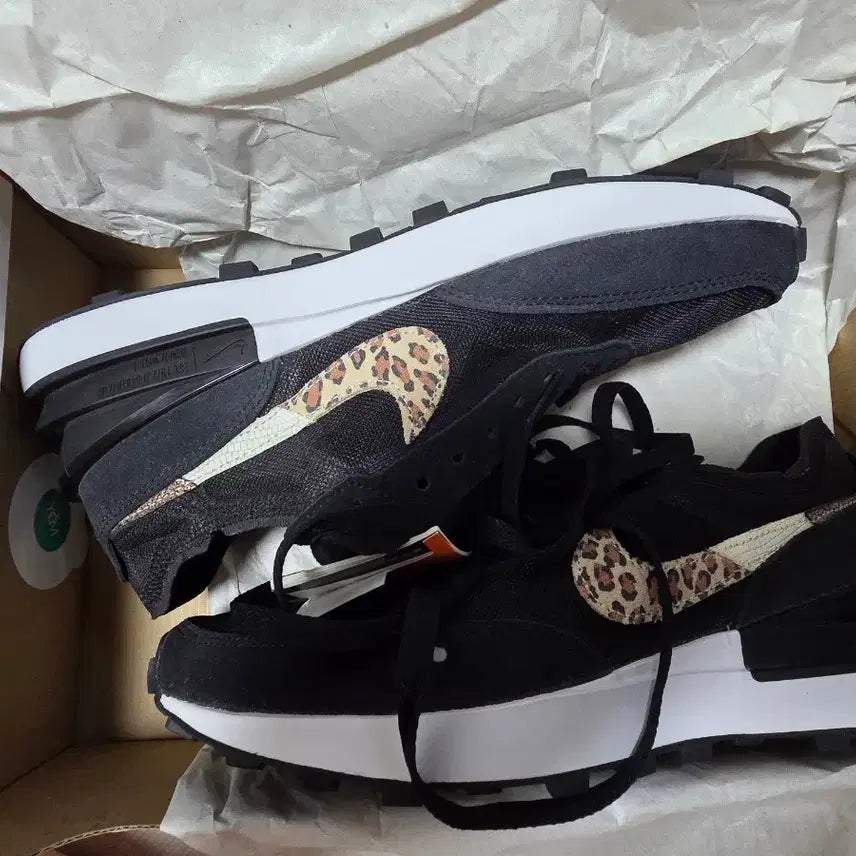 [BUNJANG] Nike Waffle One SE Black Leopard Sneakers / 나이키 우면 와플 원 SE 블랙 레오파드