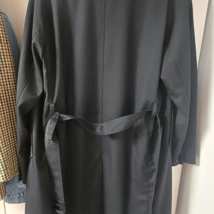 [BUNJANG] Elgano November Moma Design Trench Coat / 엘가노벰버'모마디자인 트렌치코트