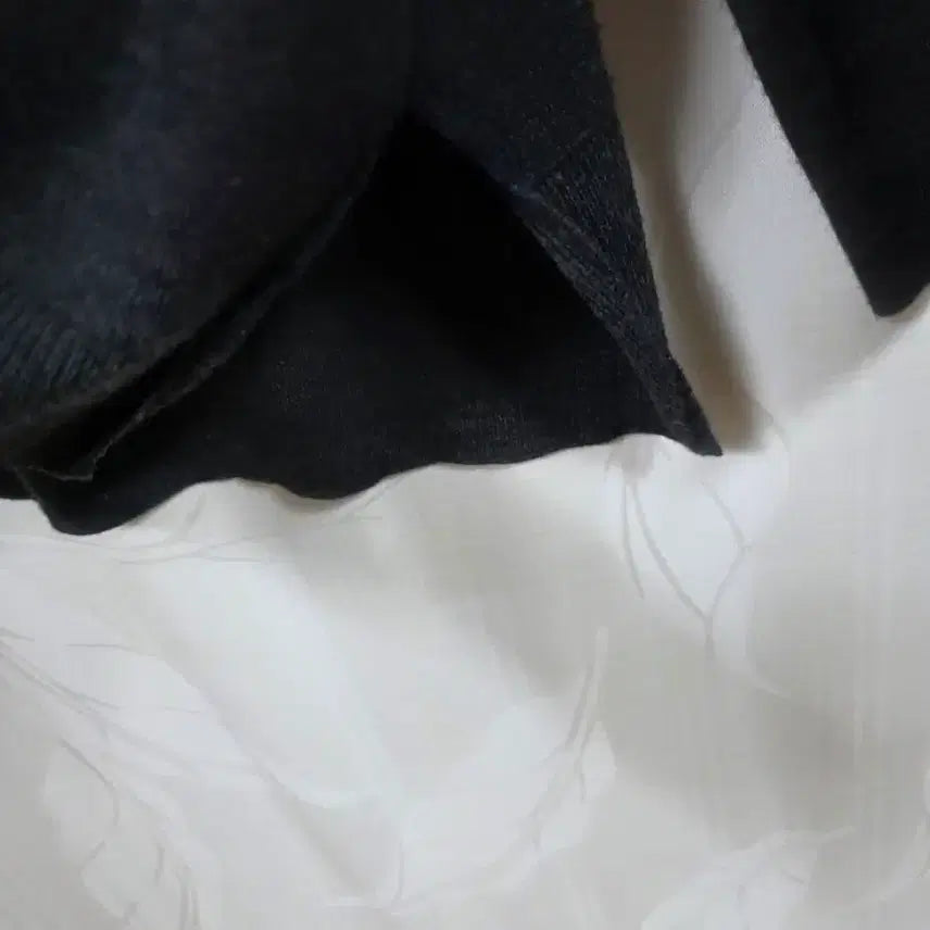 [BUNJANG] Cashmere Wool Hooded Knit Zip-up / 구호캐시미어.울 후드니트집업(free)