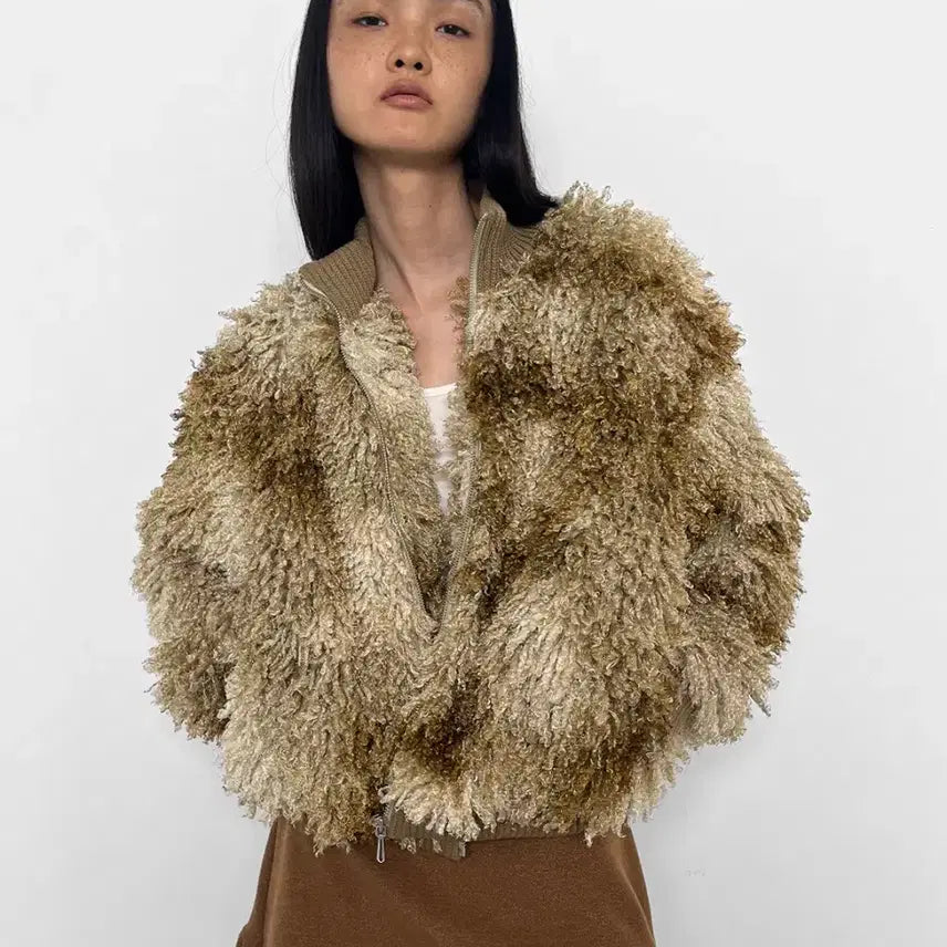 [BUNJANG] PolysuM Shaggy Faux Fur Jacket (Beige) / 폴리수엠 퍼자켓 (베이지)