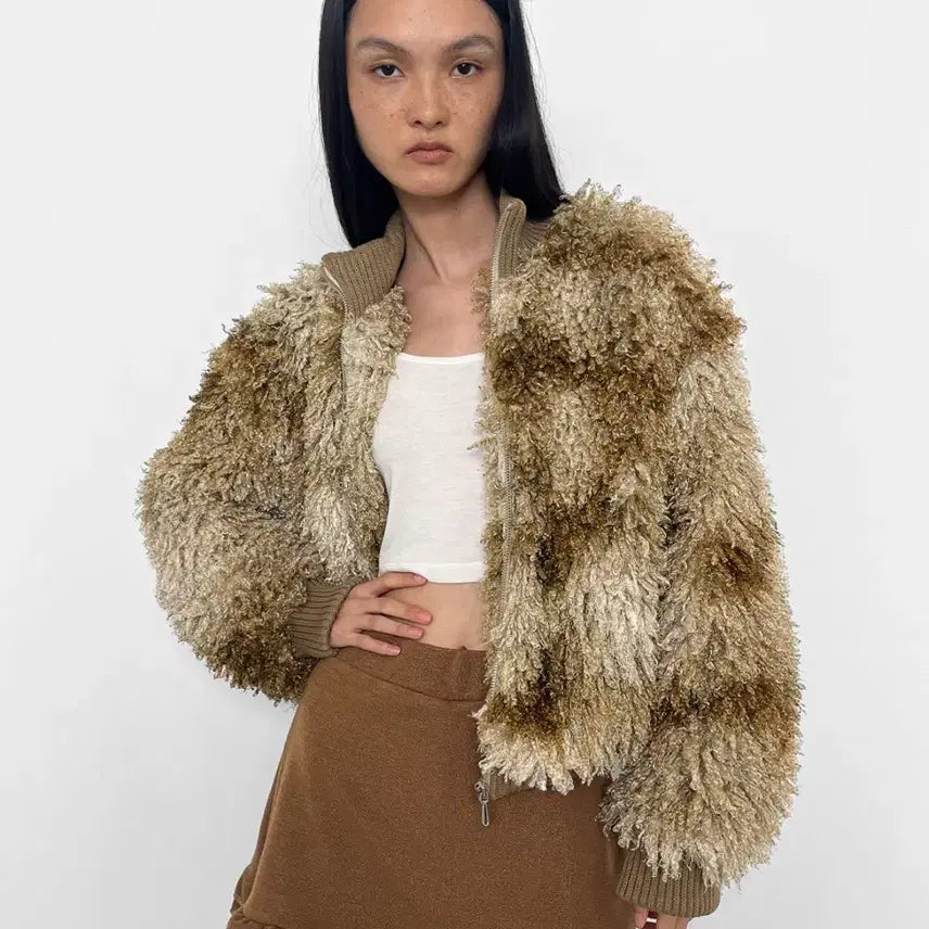 [BUNJANG] PolysuM Shaggy Faux Fur Jacket (Beige) / 폴리수엠 퍼자켓 (베이지)
