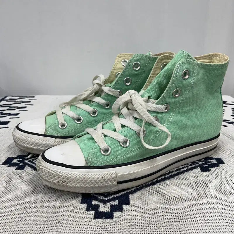 [BUNJANG] Converse Chuck Taylor All Star High Mint Sneakers 220 / 컨버스 척테일러 올스타 하이 민트 스니커즈 220 E02138