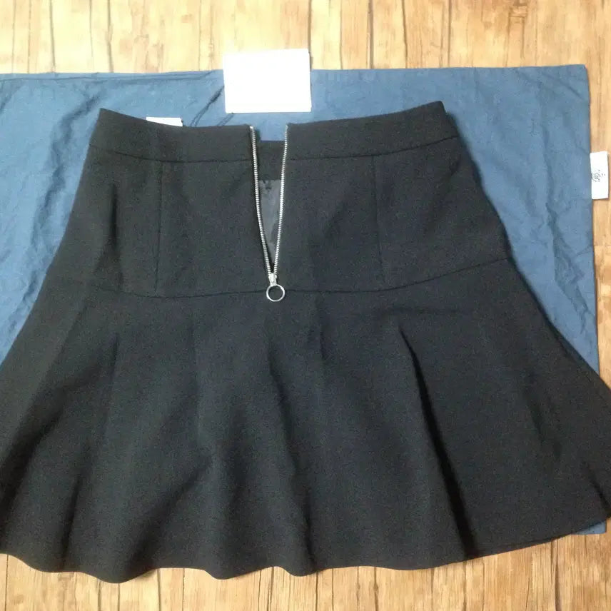 [BUNJANG] Kenneth Lady Black A-Line Mini Skirt - Size 66 / 새상품 [Kenneth Lady] 블랙 A라인 미니스커트 - 66 사이즈